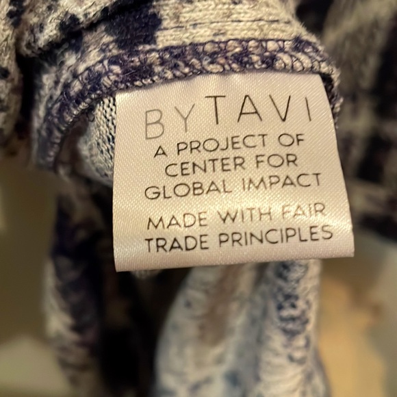 By Tavi Navy Plaid Poncho - Picture 5 of 5